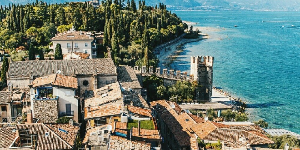 Италия сирмионе купить квартиру в анталии турция недорого